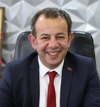 Tanju ÖZCAN
